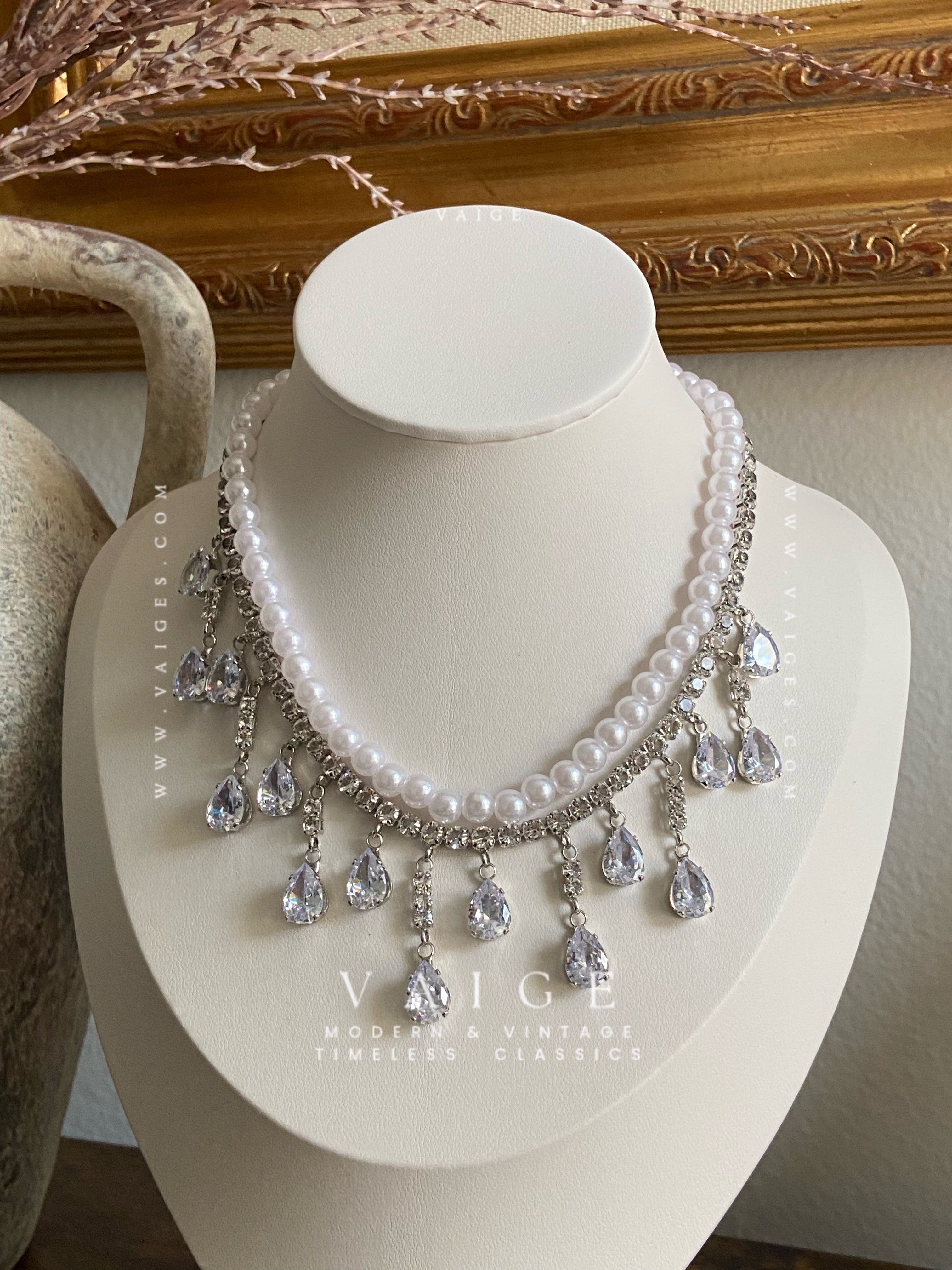 VAIGE Pearl Rhinestone Double Layer Chain Glass Charm Choker
